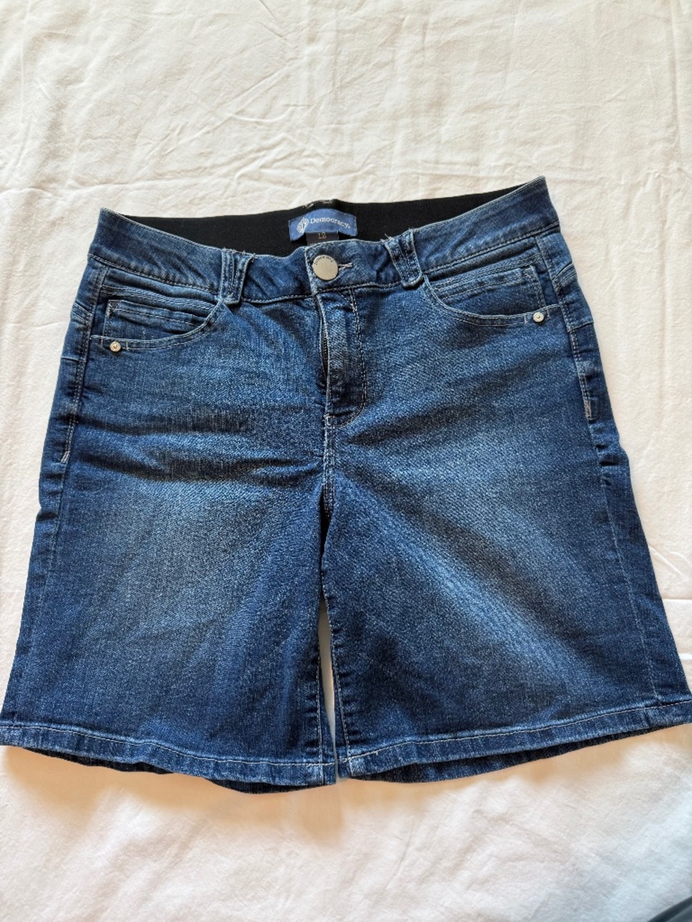 Democracy Ab Solution Denim Shorts Women's Size 12 Blue Mid Rise Jean Shorts